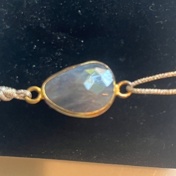 Stone Rope Bracelet - Picture 2 of 3